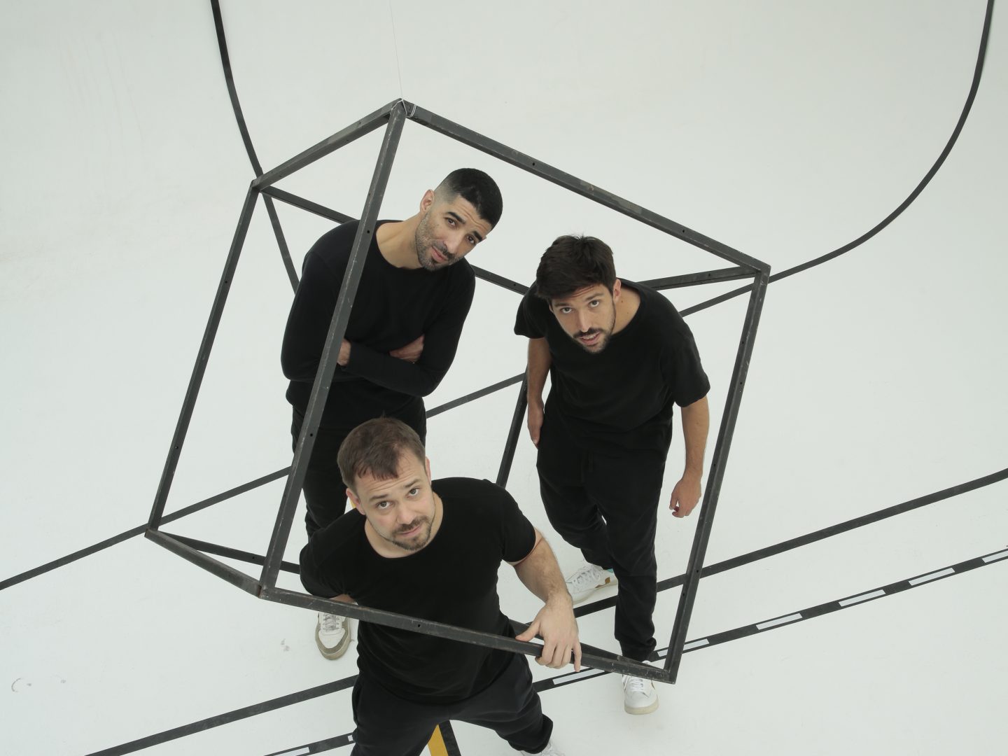 Caixa Cubo en Lucas Santana (klarinet e.a.)  Henrique Gomide/piano, João Fideles/drums en Noa Stroeter/contrabas